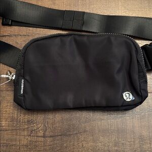 lululemon athletica Classic Black Belt Bag NWT